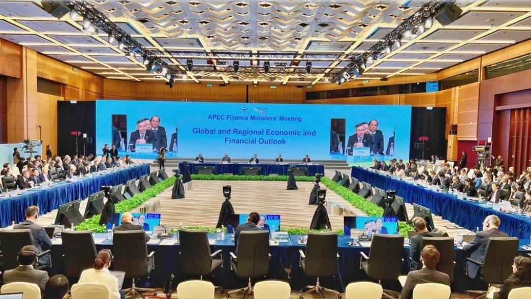 Việt Nam hướng tới tăng trưởng hai con số trước thềm APEC 2027