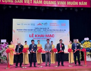 Khai mạc Triển lãm dệt may HanoiTex và HanoiFabric 2026
