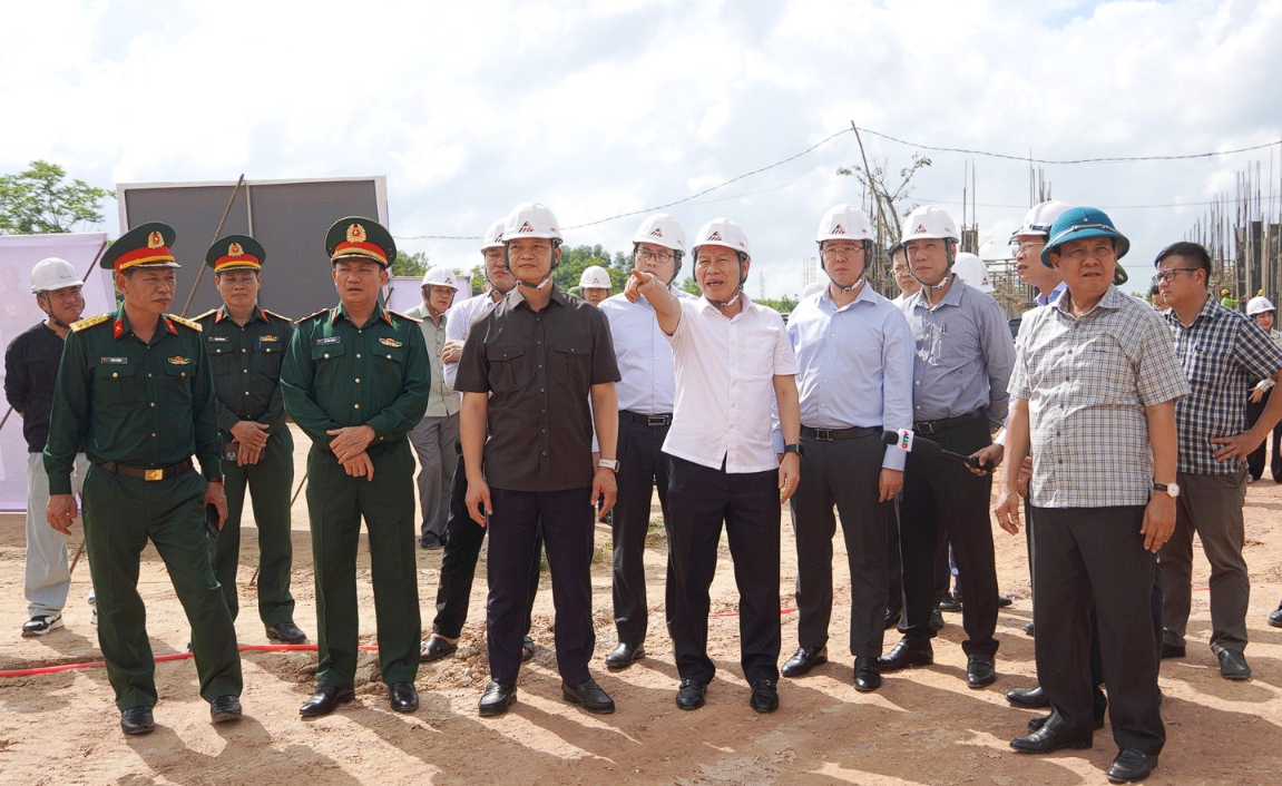 Phó Thủ tướng Lê Tiến Châu chỉ đạo các giải pháp thúc đẩy tăng trưởng tại Quảng Trị