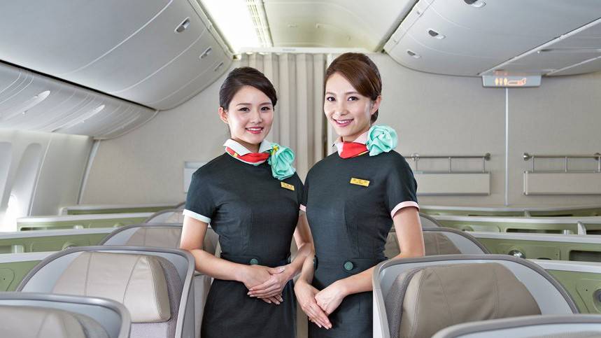 EVA Air nghiên cứu mở đường bay thẳng đến Cam Ranh