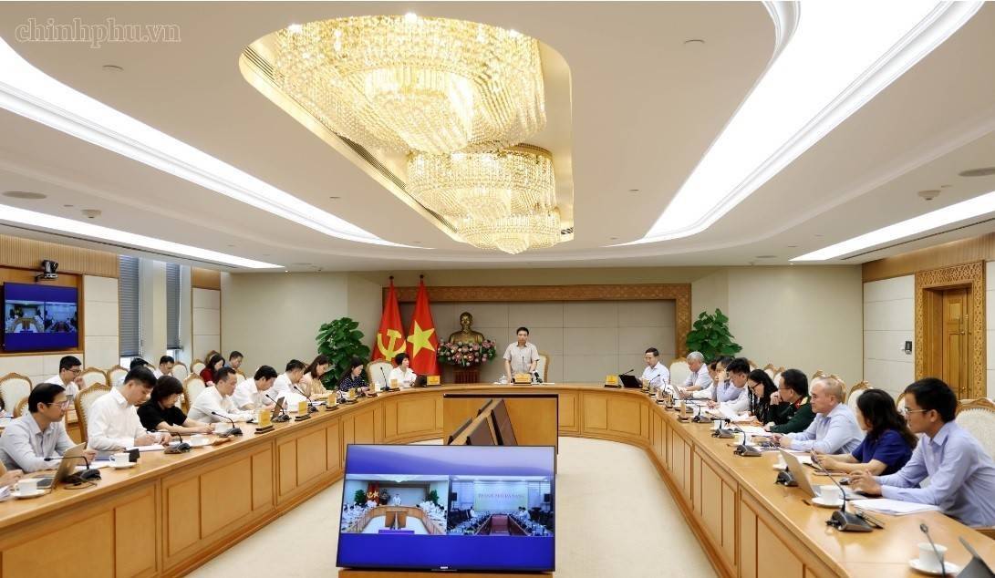 Trung tâm Tài chính quốc tế hướng tới giao dịch đầu tiên trong tháng 11