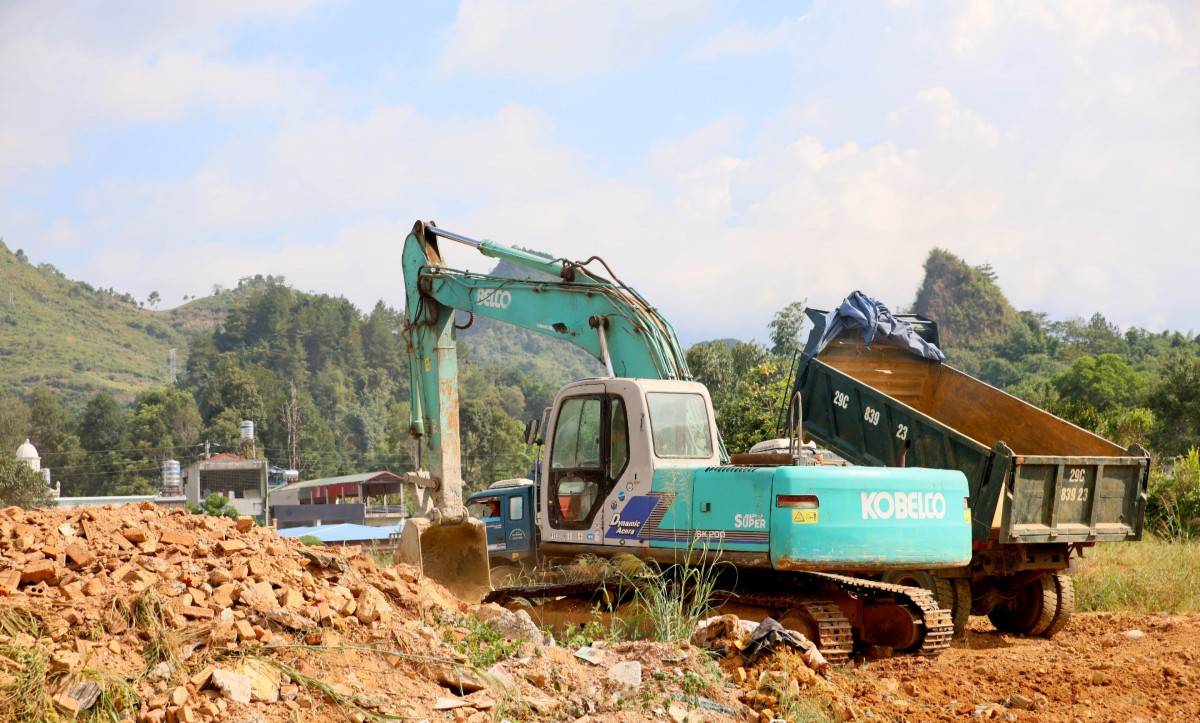 Lai Châu: Bí thư Tỉnh ủy chỉ đạo xử lý nhà đất dôi dư, đẩy nhanh dự án nhà ở xã hội