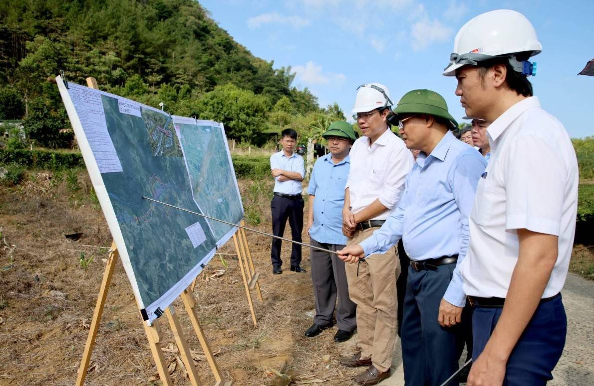 Lai Châu: Bí thư Tỉnh ủy chỉ đạo xử lý nhà đất dôi dư, đẩy nhanh dự án nhà ở xã hội