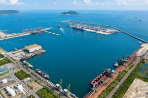 Hà Tĩnh trao quyết định cho "siêu dự án" logistics gần 40.000 tỷ đồng tại Vũng Áng