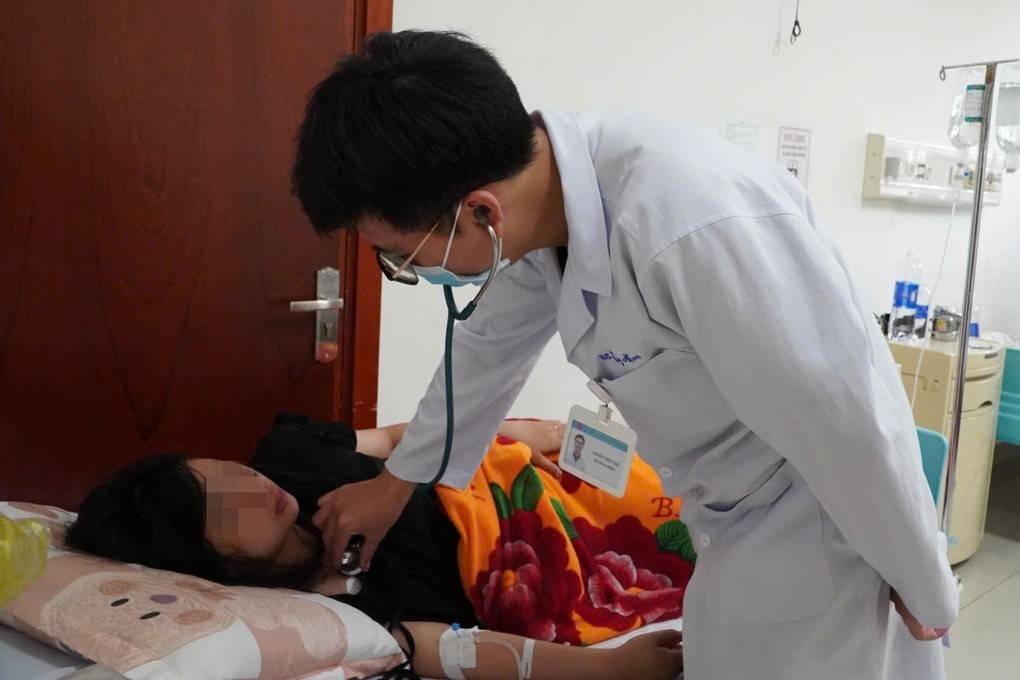 Một trường hợp ngộ độc bánh mì điều trị ở TPHCM (Ảnh: Bệnh viện cung cấp).