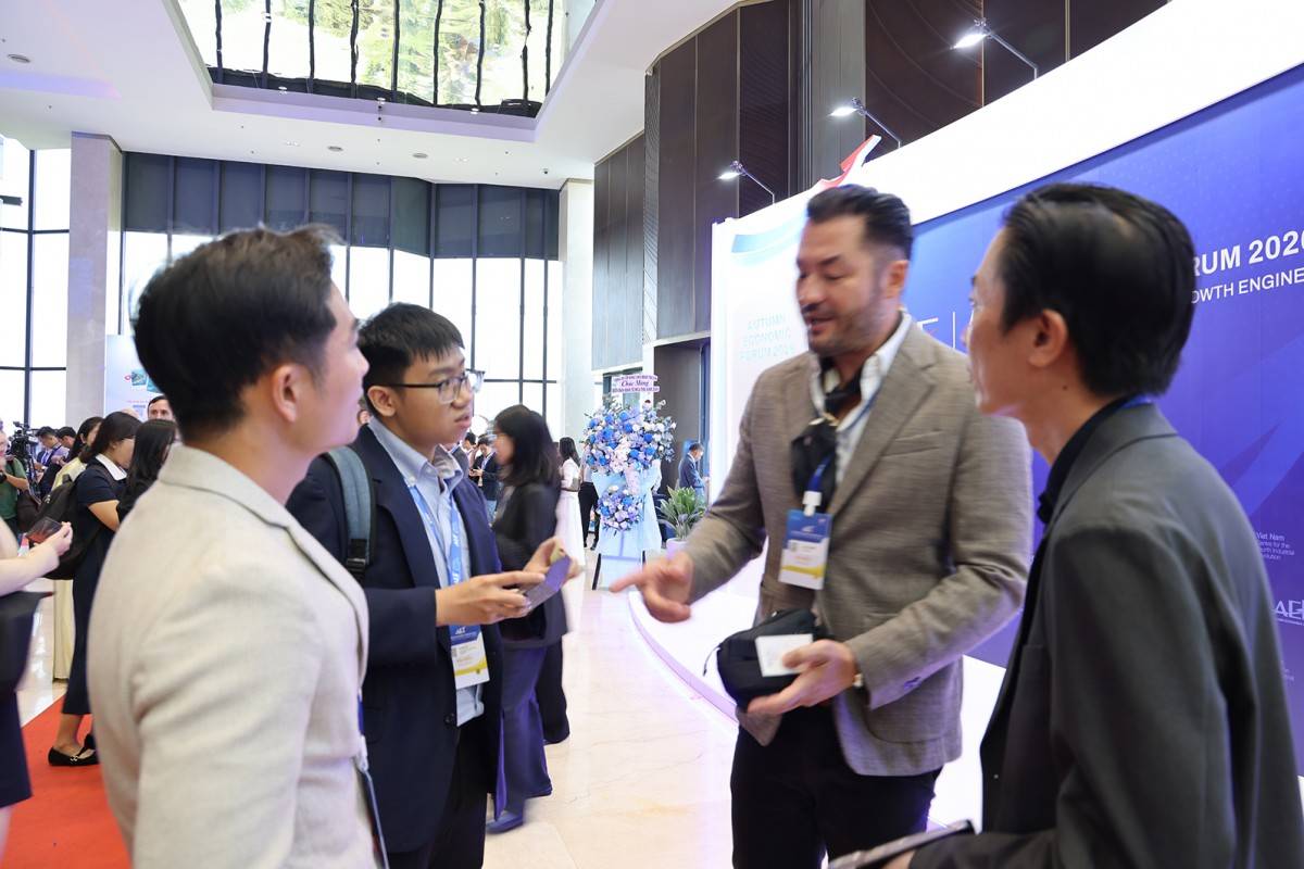 Diễn đàn ESG trao đổi giải pháp phát triển bền vững cho doanh nghiệp nhỏ và vừa.