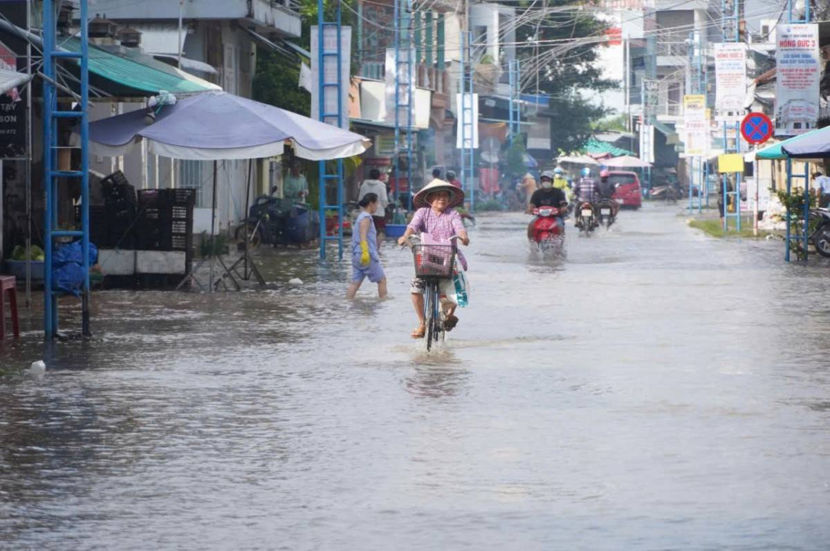 Chống ngập Cần Thơ, vì sao không tận dụng vùng đệm trữ nước?