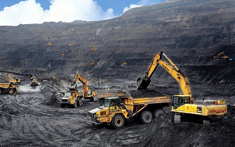 Quy hoạch mới cũng cập nhật phạm vi các loại khoáng sản theo phân nhóm mới và bảo đảm sự phù hợp với các quy hoạch có liên quan. Định hướng chung là khai thác, chế biến, sử dụng tiết kiệm, hiệu quả nguồn tài nguyên hữu hạn, gắn với bảo vệ môi trường, quốc phòng, an ninh và ưu tiên nhu cầu nguyên liệu trong nước. 