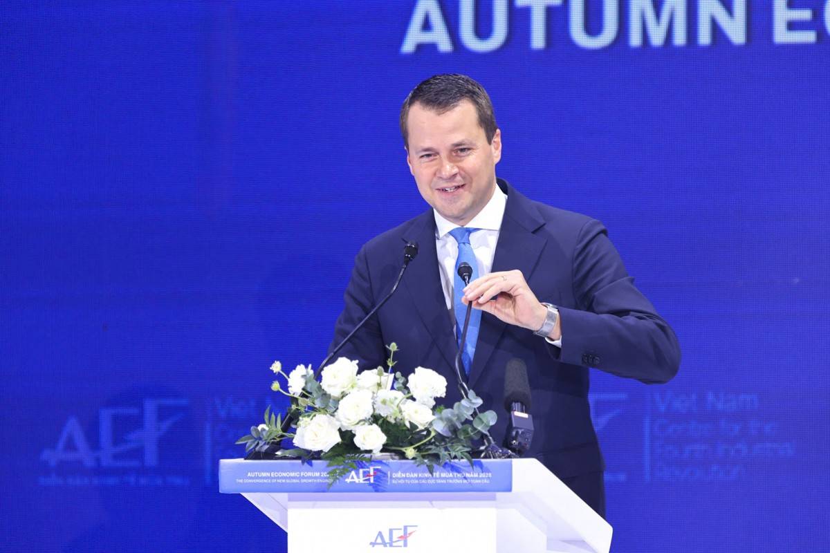 Ông Stephan Mergenthaler, Giám đốc điều hành Diễn đàn Kinh tế Thế giới (WEF) phát biểu diễn đàn