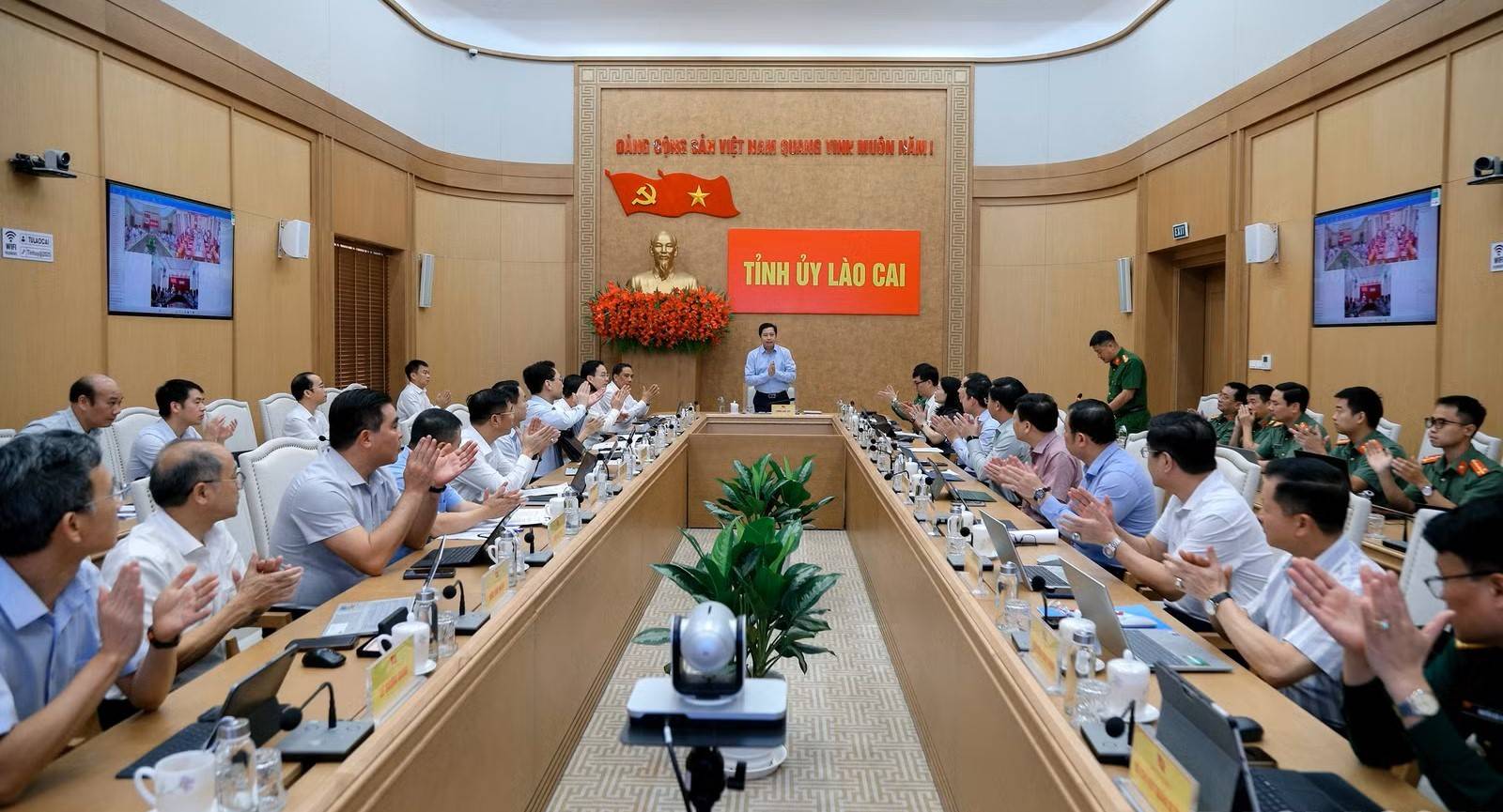 Quang cảnh