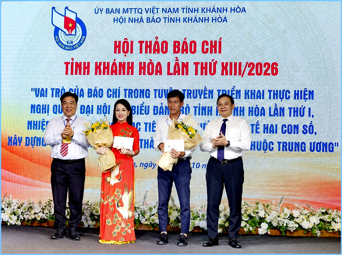 Trên 100 nhà báo, phóng viên dự Hội thảo Báo Chí Khánh Hòa lần thứ I, nhiệm kỳ 2025 - 2030