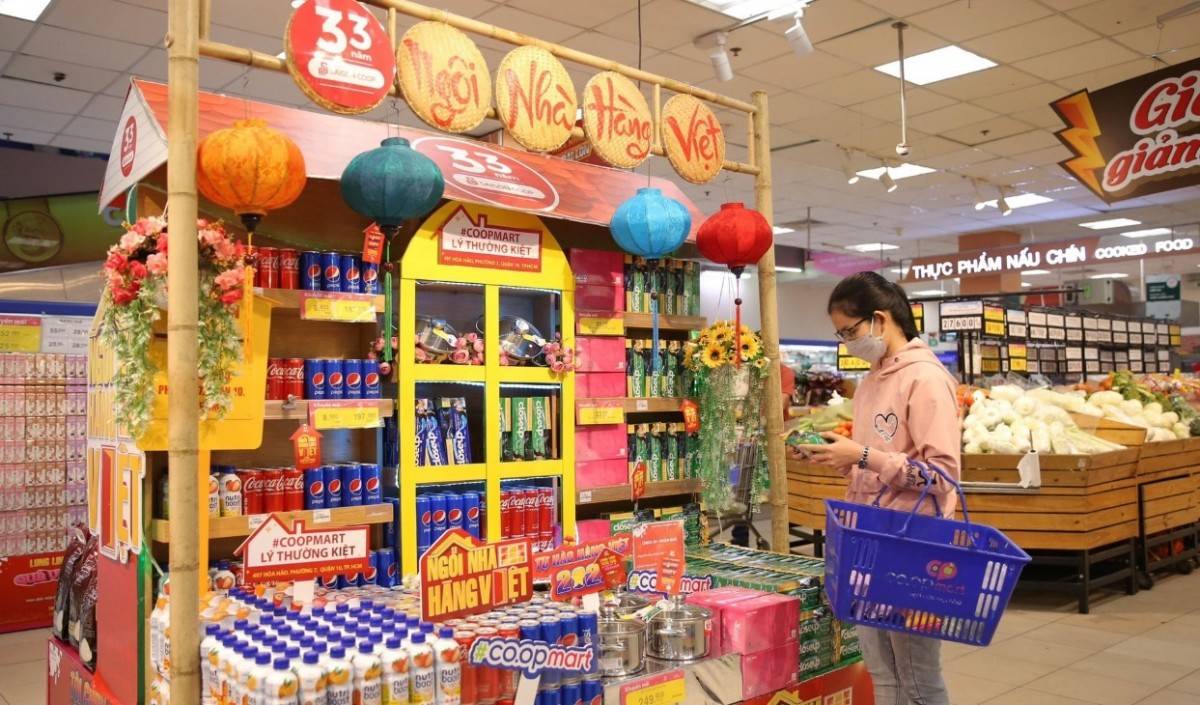 Hàng hóa, dịch vụ tham gia Chương trình phải có xuất xứ Việt Nam, đáp ứng quy chuẩn kỹ thuật, quy định pháp luật chuyên ngành, tiêu chuẩn công bố áp dụng và yêu cầu về đo lường, chất lượng. 