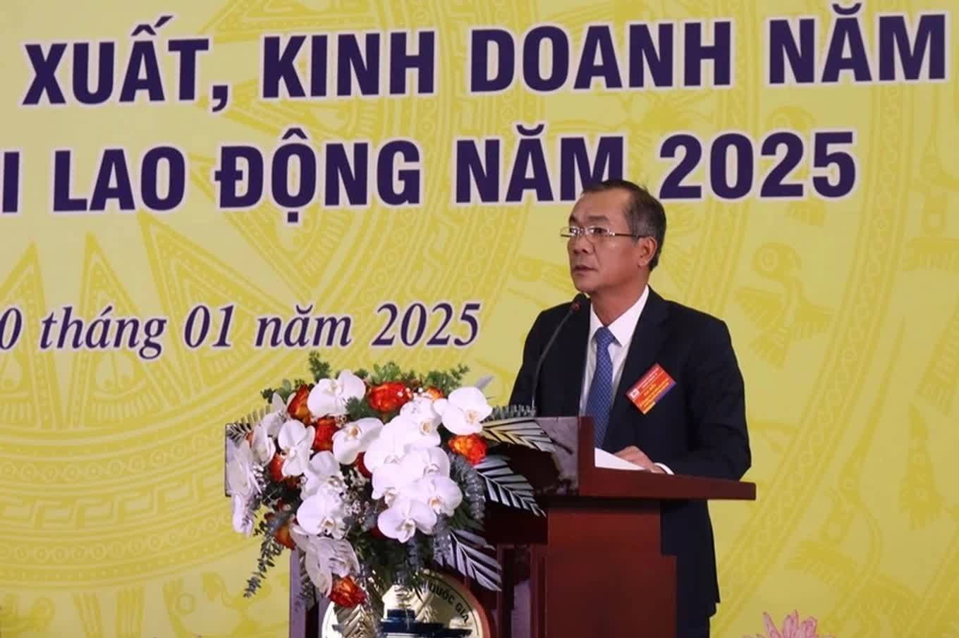 Tổng Giám đốc của một công ty chuyên khai thác vàng, bạc bị khởi tố vì nhận hối lộ