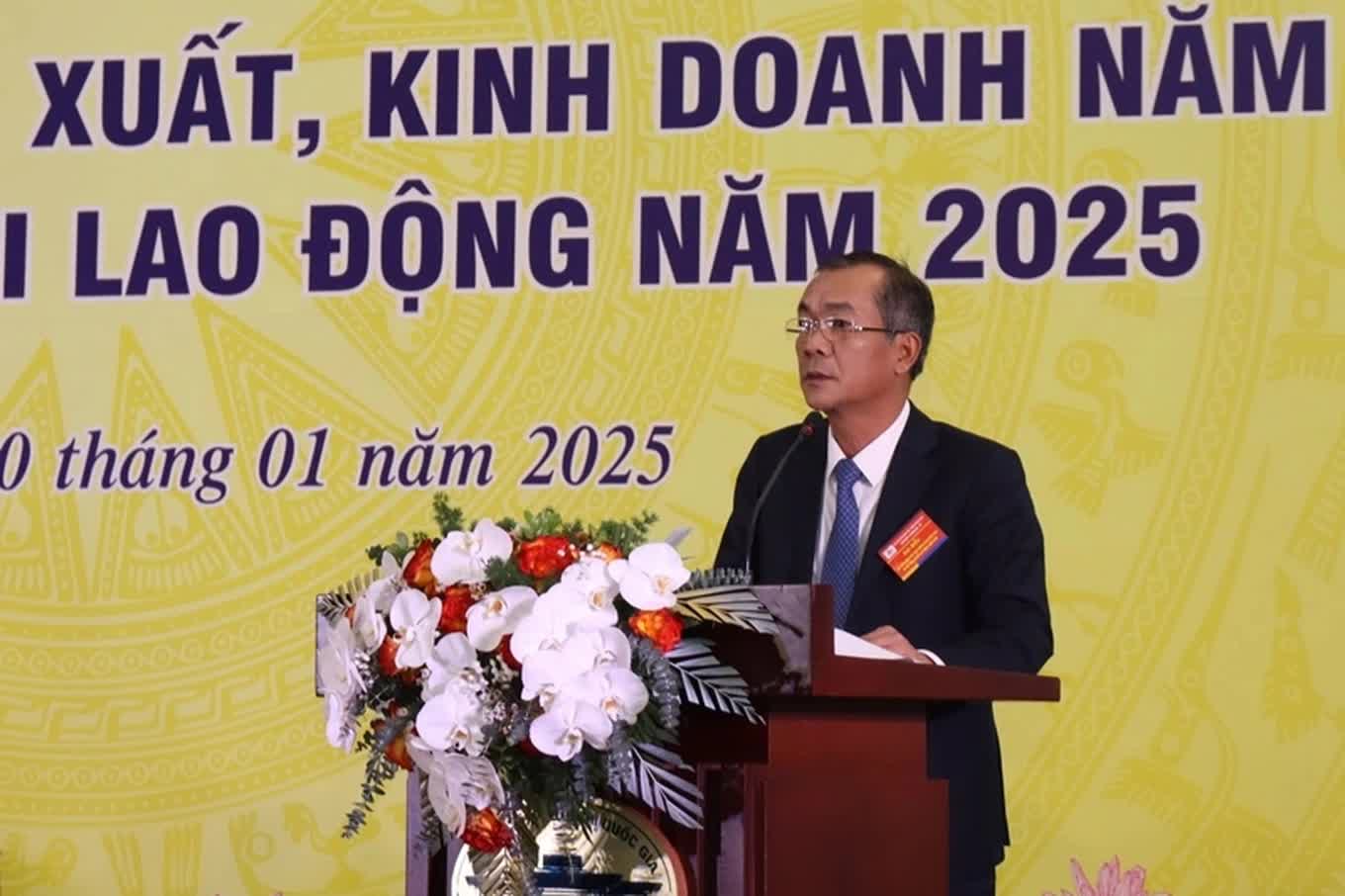 Tổng Giám đốc của một công ty chuyên khai thác vàng, bạc bị khởi tố vì nhận hối lộ