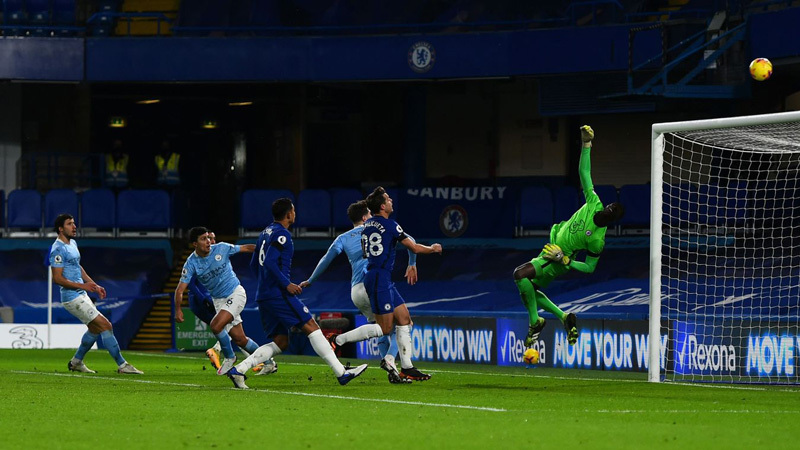 Chelsea để thua thảm Man City ngay tại Stamford Bridge