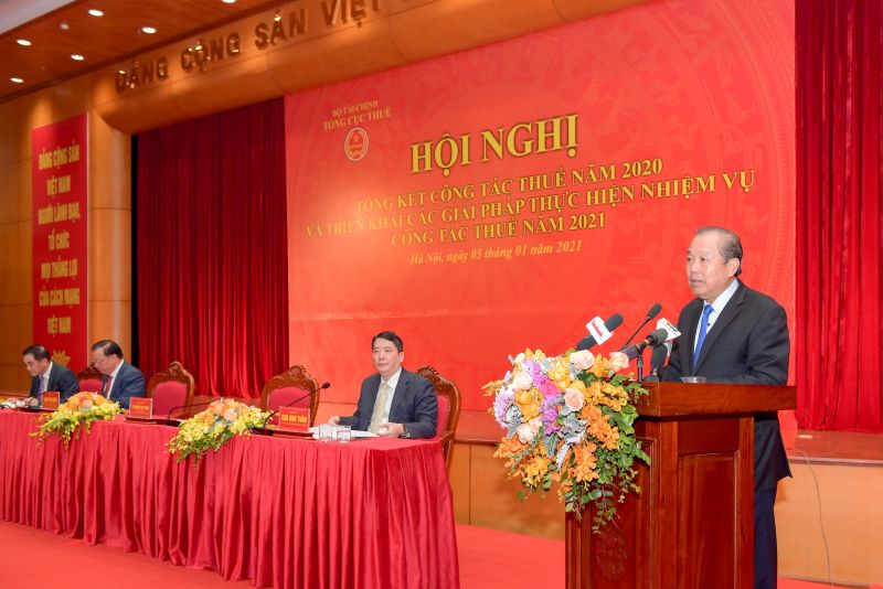 Uỷ vi&amp;ecirc;n Bộ Ch&amp;iacute;nh trị, Ph&amp;oacute; Thủ tướng Thường trực Ch&amp;iacute;nh phủ Trương Ho&amp;agrave; B&amp;igrave;nh dự v&amp;agrave; ph&amp;aacute;t biểu chỉ đạo tại Hội nghị