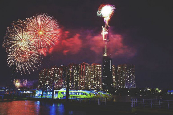 Bình Dương: Bắn pháo hoa 9 điểm mừng Xuân Tân Sửu 2021