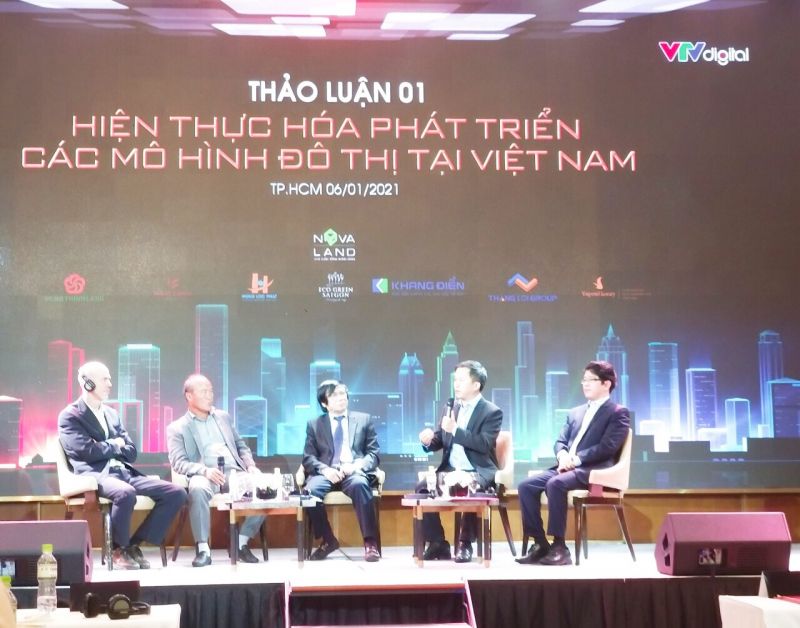 Buổi hội thảo diễn ra s&amp;ocirc;i nổi v&amp;agrave; nhận được nhiều &amp;yacute; kiến c&amp;oacute; trọng t&amp;acirc;m