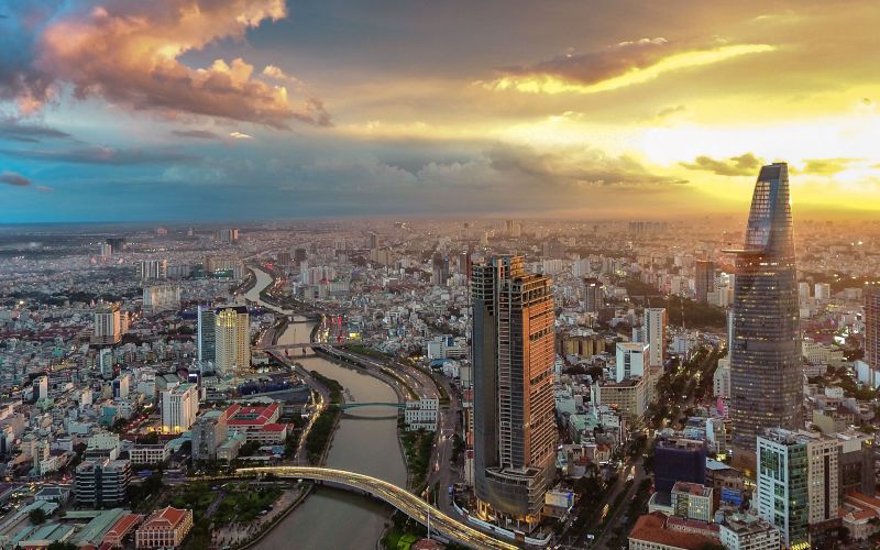 Fitch Solutions tiếp tục c&amp;oacute; c&amp;aacute;i nh&amp;igrave;n rất lạc quan về kinh tế Việt Nam trong năm 2021