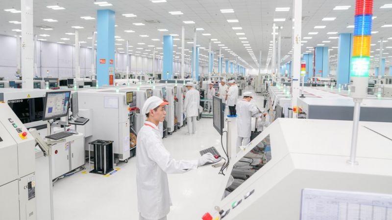 năm 2021 sẽ l&amp;agrave; năm bản lề, mở ra nhiều thuận lợi cũng như cả th&amp;aacute;ch thức cho c&amp;aacute;c doanh nghiệp Việt Nam trong qu&amp;aacute; tr&amp;igrave;nh chuyển đổi số.