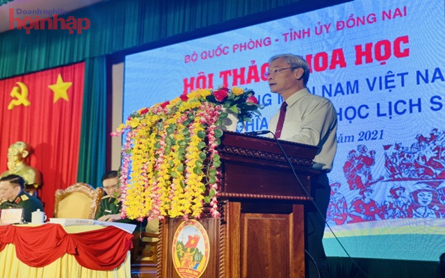 Ủy vi&amp;ecirc;n Trung ương Đảng, B&amp;iacute; thư Tỉnh ủy, Chủ tịch HĐND tỉnh Nguyễn Ph&amp;uacute; Cường ph&amp;aacute;t biểu.