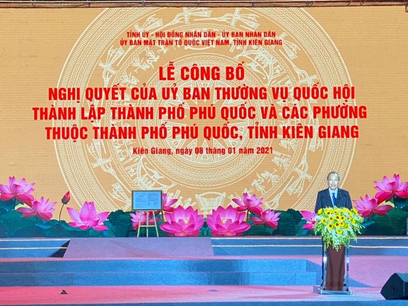 Ph&amp;oacute; Thủ tướng thường trực Trương H&amp;ograve;a B&amp;igrave;nh ph&amp;aacute;t biểu tại buổi lễ