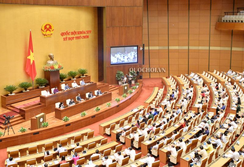 Năm 2020, Quốc hội biểu quyết th&amp;ocirc;ng qua 3 đạo luật quan trọng gồm: Luật Đầu tư theo phương thức đối t&amp;aacute;c c&amp;ocirc;ng tư (PPP), Luật Đầu tư (sửa đổi), Luật Doanh nghiệp (sửa đổi).