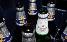 Mặc cho ngành bia bốc hơi nghìn tỷ,  2 "ông lớn" Sabeco và Heineken vẫn trong cuộc đua cạnh tranh gay gắt