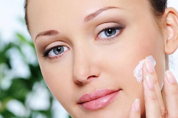 Người ti&amp;ecirc;u d&amp;ugrave;ng cần cảnh gi&amp;aacute;c để lựa chọn đ&amp;uacute;ng những sản phẩm l&amp;agrave;m đẹp hợp quy, an to&amp;agrave;n