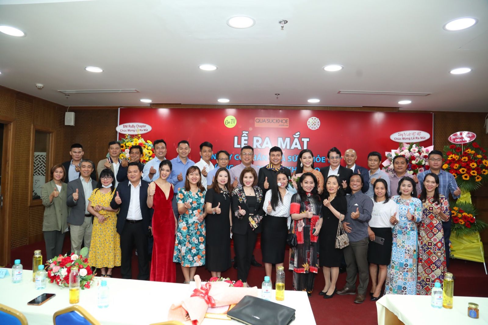 Ảnh to&amp;agrave;n thể kh&amp;aacute;ch mời tham dự tại sự kiện