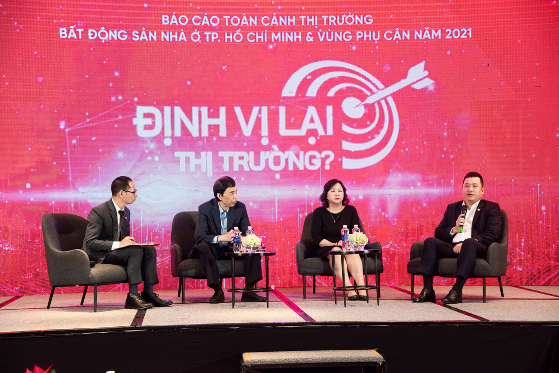 C&amp;aacute;c chuy&amp;ecirc;n gia thảo luận &amp;yacute; kiến xoay quanh chủ đề