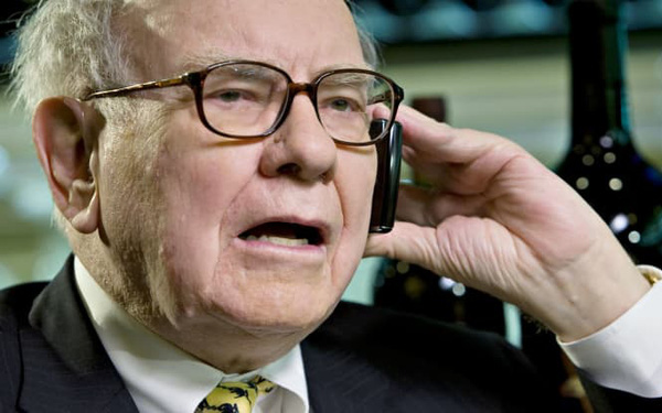 Warren Buffett l&amp;atilde;i 120 tỷ USD sau 3 năm mua cổ phiếu Apple
