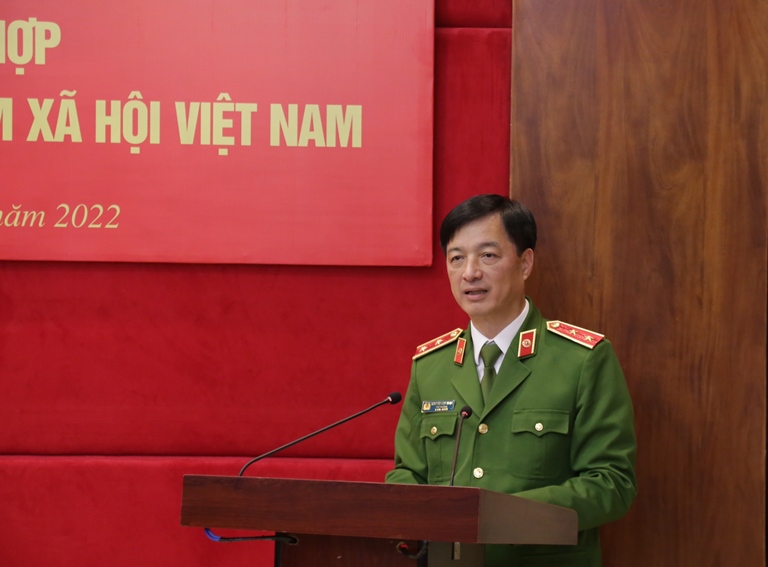 Trung tướng Nguyễn Duy Ngọc - Thứ trưởng Bộ C&amp;ocirc;ng an ph&amp;aacute;t biểu tại buổi Lễ.