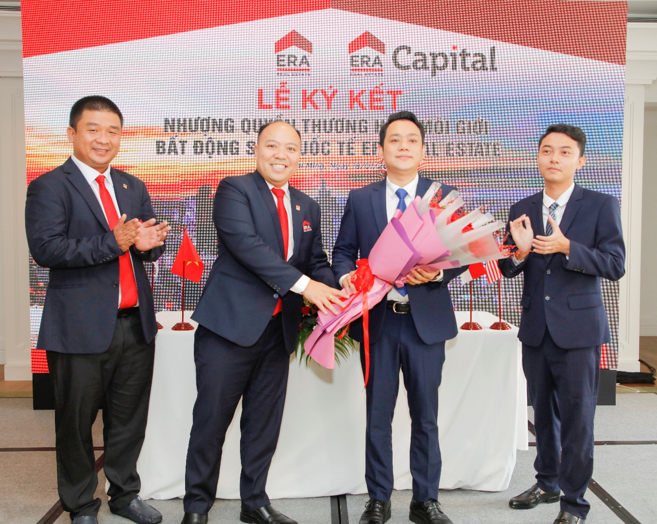 ERA Real Estate ch&amp;iacute;nh thức k&amp;yacute; kết nhượng quyền thương hiệu cho ERA Capital
