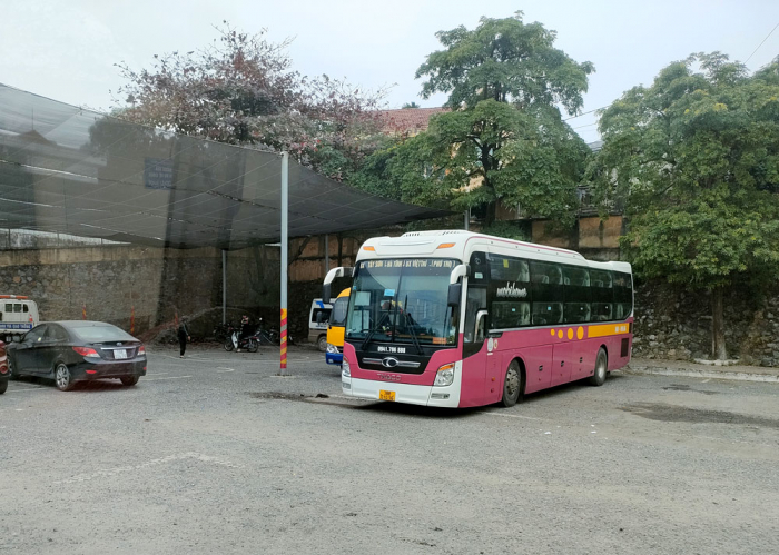 Bến xe kh&amp;aacute;ch Việt Tr&amp;igrave; vắng người v&amp;agrave; phương tiện những ng&amp;agrave;y gi&amp;aacute;p Tết Nguy&amp;ecirc;n đ&amp;aacute;n Nh&amp;acirc;m Dần 2022