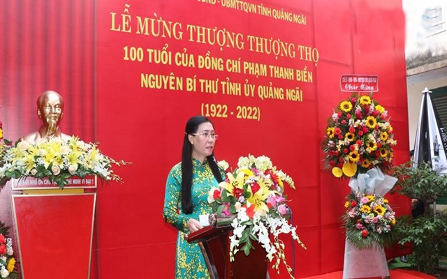 Ph&amp;aacute;t biểu tại buổi lễ, B&amp;iacute; thư Tỉnh ủy B&amp;ugrave;i Thị Quỳnh V&amp;acirc;n nhấn mạnh: Lễ mừng thượng thượng thọ 100 tuổi của đồng ch&amp;iacute; Phạm Thanh Biền kh&amp;ocirc;ng chỉ l&amp;agrave; dịp để tri &amp;acirc;n một bậc tiền bối c&amp;aacute;ch mạng của Đảng bộ v&amp;agrave; nh&amp;acirc;n d&amp;acirc;n Quảng Ng&amp;atilde;i