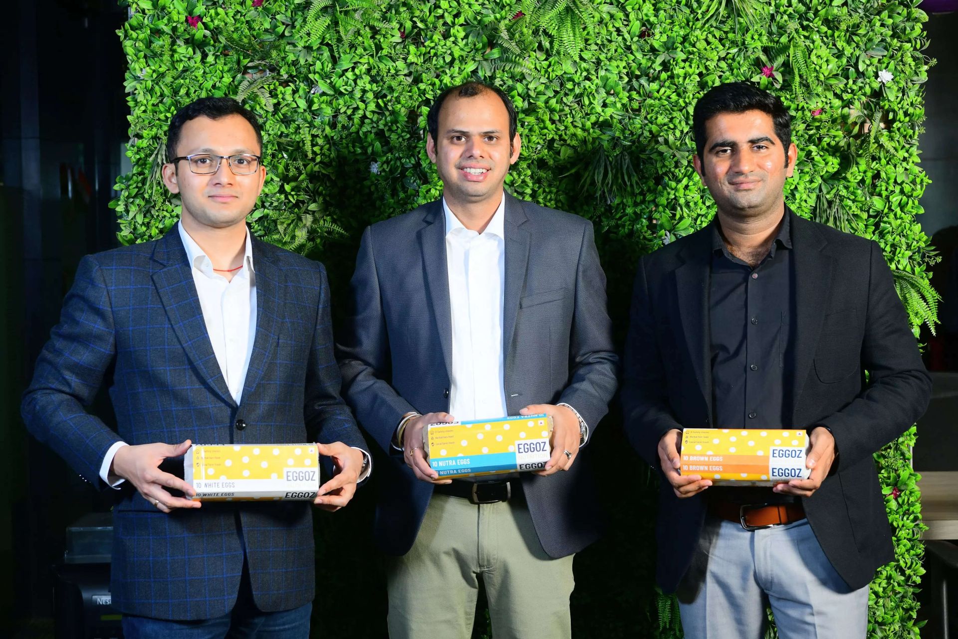 (LR) Abhishek Negi, Uttam Kumar, Aditya Singh của Eggoz Read more at: https://economictimes.indiatimes.com/tech/funding/agritech-startup-eggoz-raises-8-8-million/articleshow/96405317.cms?utm_source=contentofinterest&utm_medium=text&utm_campaign=cppst Read more at: https://economictimes.indiatimes.com/tech/funding/agritech-startup-eggoz-raises-8-8-million/articleshow/96405317.cms?utm_source=contentofinterest&utm_medium=text&utm_campaign=cppst (LR) Abhishek Negi, Uttam Kumar, Aditya Singh của Eggoz Read more at: https://economictimes.indiatimes.com/tech/funding/agritech-startup-eggoz-raises-8-8-million/articleshow/96405317.cms?utm_source=contentofinterest&utm_medium=text&utm_campaign=cppst Read more at: https://economictimes.indiatimes.com/tech/funding/agritech-startup-eggoz-raises-8-8-million/articleshow/96405317.cms?utm_source=contentofinterest&utm_medium=text&utm_campaign=cppst