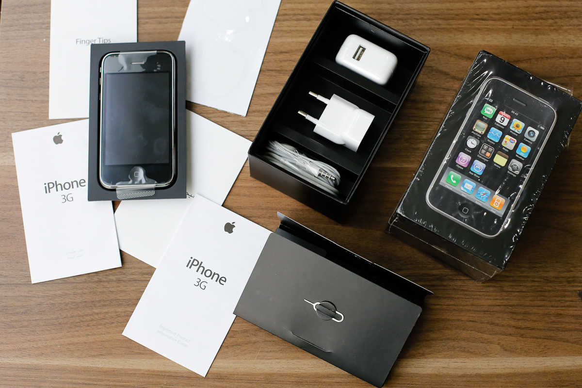 Từ những chiếc iPhone đời đầu, 3G đã góp phần không nhỏ cho sự phát triển của công nghệ trong hai thập kỷ qua Từ những chiếc iPhone đời đầu, 3G đã góp phần không nhỏ cho sự phát triển của công nghệ trong hai thập kỷ qua