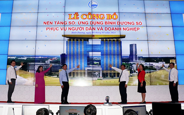 ễ c&amp;ocirc;ng bố nền tảng số: &amp;ldquo;Ứng dụng B&amp;igrave;nh Dương Số&amp;rdquo;