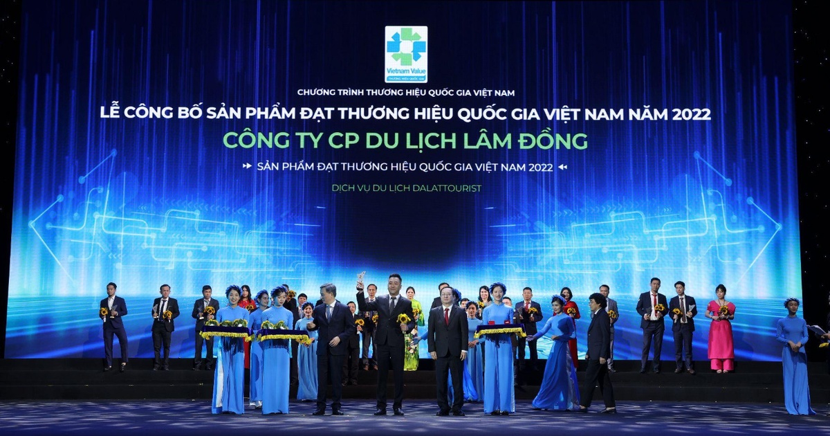 C&amp;ocirc;ng ty CP Du lịch L&amp;acirc;m Đồng được c&amp;ocirc;ng nhận l&amp;agrave; thương hiệu Quốc gia