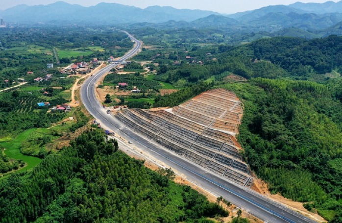 Cao tốc cửa khẩu Hữu Nghị - Chi Lăng c&amp;oacute; tổng chiều d&amp;agrave;i khoảng 60km. (Ảnh minh họa)