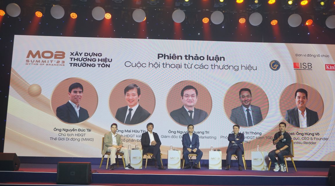 C&amp;aacute;c l&amp;atilde;nh đạo của những thương hiệu nổi tiếng tham gia phi&amp;ecirc;n thảo luận