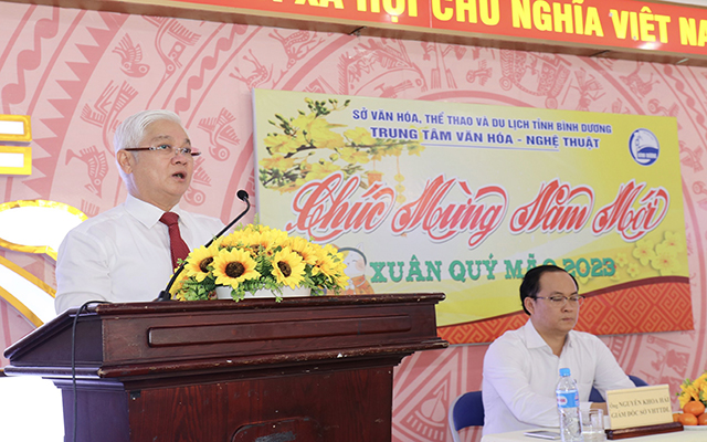 B&amp;iacute; thư Tỉnh ủy Nguyễn Văn Lợi chia sẻ, ch&amp;uacute;c Tết c&amp;aacute;n bộ, diễn vi&amp;ecirc;n, người lao động ng&amp;agrave;nh VHTTDL