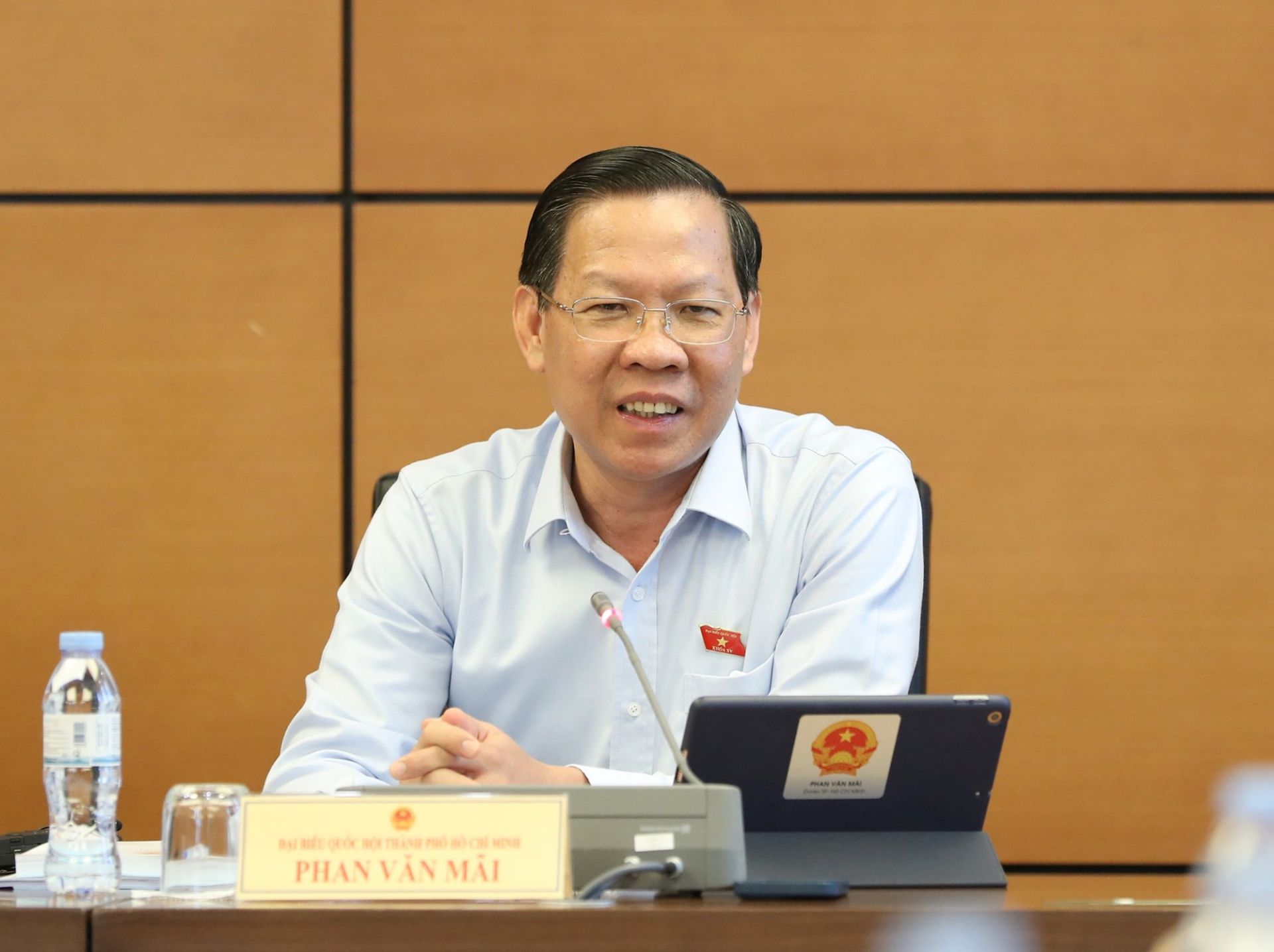 Ủy vi&amp;ecirc;n Trung ương Đảng, Chủ tịch UBND TP. Hồ Ch&amp;iacute; Minh Phan Văn M&amp;atilde;i