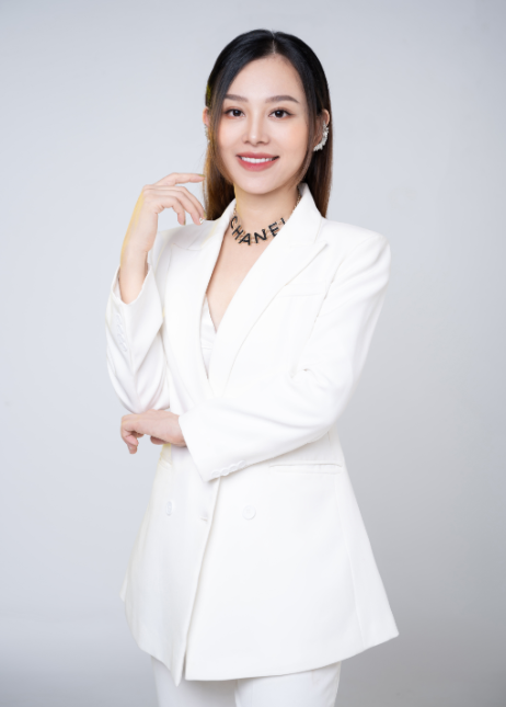 Doanh nh&amp;acirc;n Nguyễn Thảo Linh - Gi&amp;aacute;m đốc C&amp;ocirc;ng ty cổ phần ELIFE