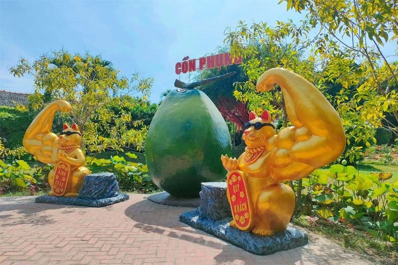 Linh vật mèo ở các địa phương Tết Nguyên Đán Quý Mão 2023