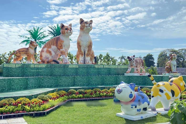 Linh vật mèo ở các địa phương Tết Nguyên Đán Quý Mão 2023