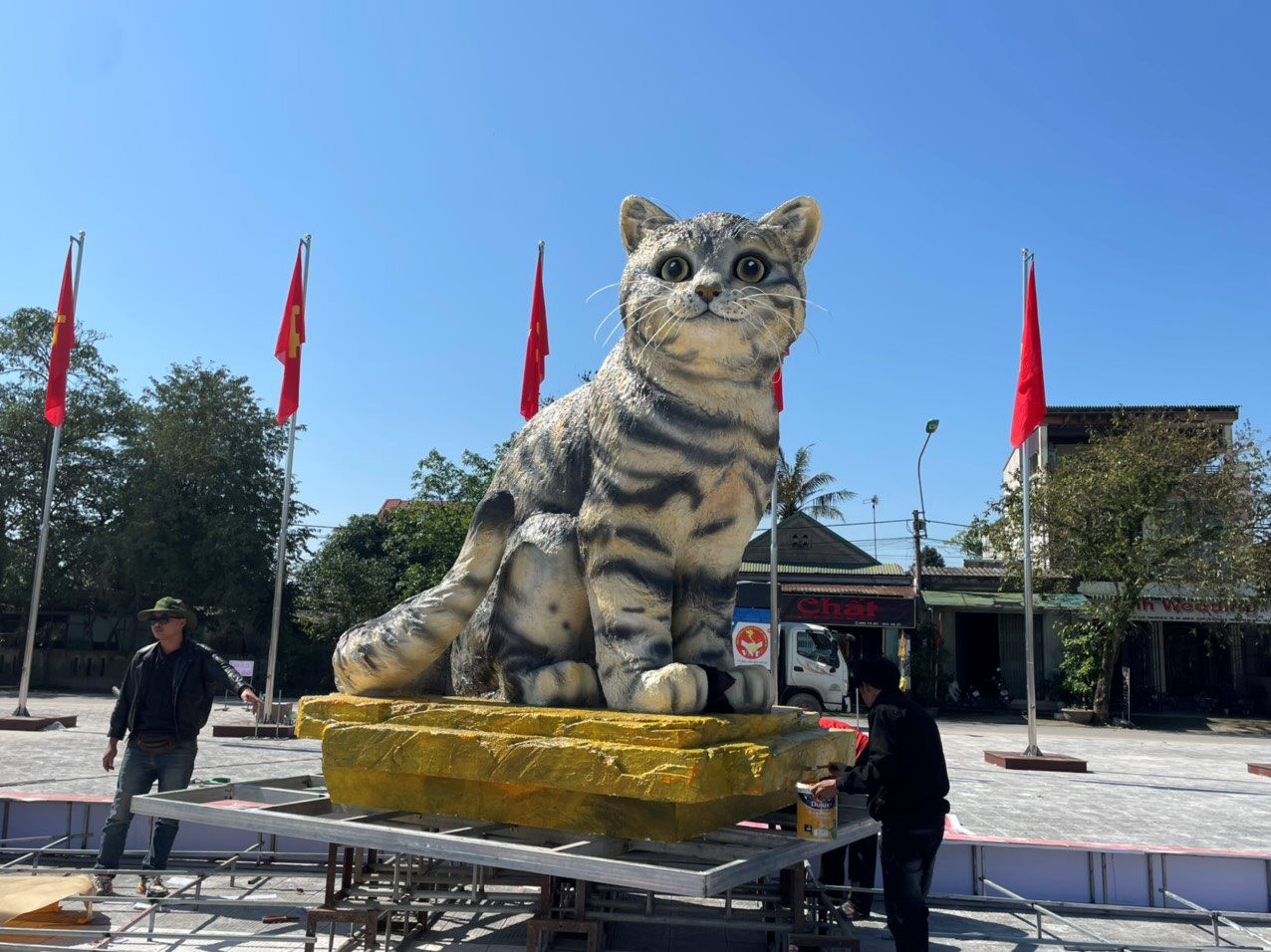 Linh vật mèo ở các địa phương Tết Nguyên Đán Quý Mão 2023