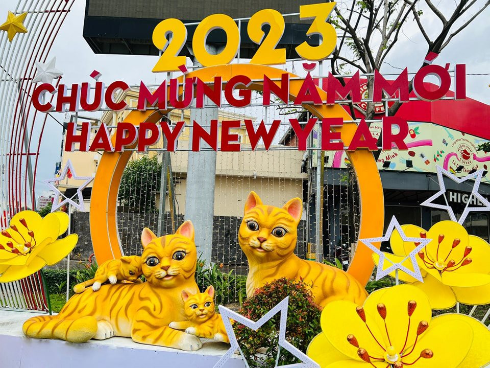 Linh vật mèo ở các địa phương Tết Nguyên Đán Quý Mão 2023