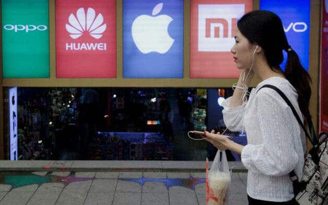 T&amp;iacute;nh trong cả năm 2022, Apple vượt mặt nhiều thương hiệu kh&amp;aacute;c để chiếm lĩnh 18% thị trường, b&amp;aacute;m s&amp;aacute;t thị phần dẫn đầu của Vivo l&amp;agrave; 19.2%